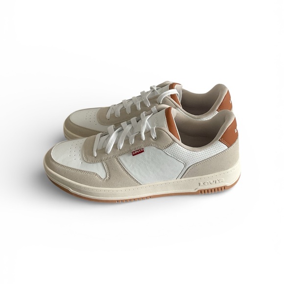 NWOT Levi’s Beige and White casual Sneakers size 13 - Picture 2 of 7